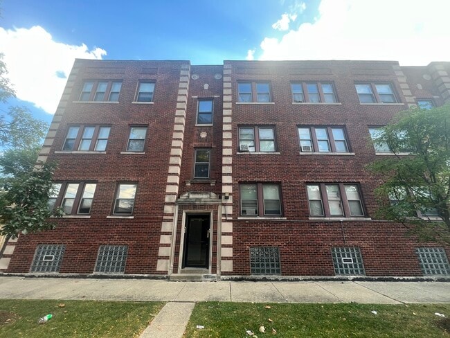 Building Photo - 243 E 108th St
