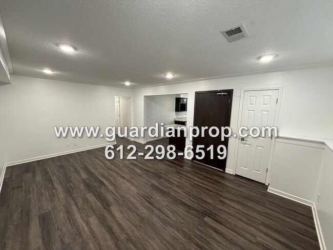 Photo - 5900 3rd St NE Unit #1