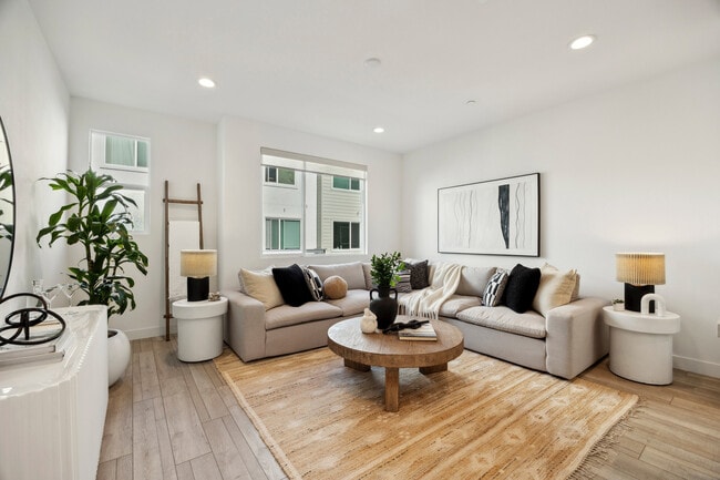 Photo - 172 Uptown Cir Townhome