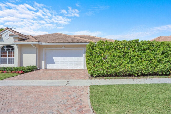 Photo - 2931 Twin Oaks Way