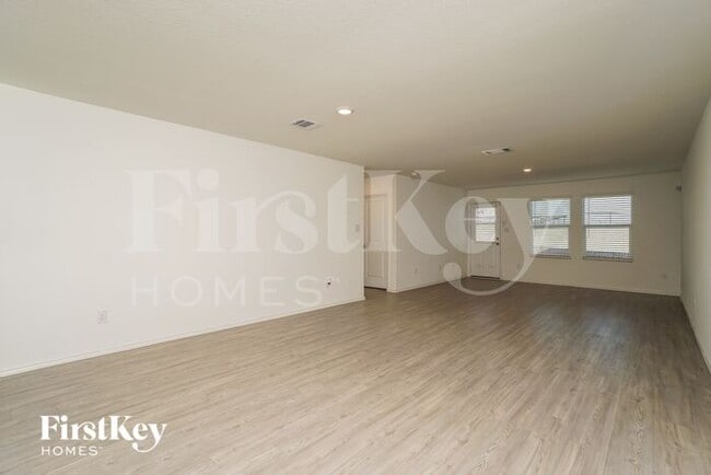 Photo - 5163 Fowler Crst