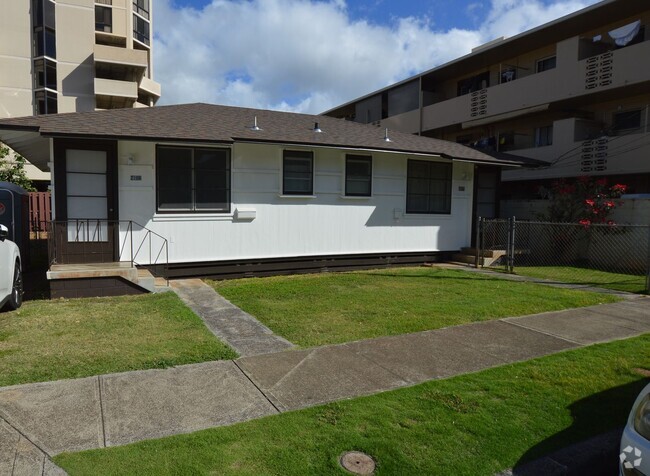 Building Photo - McCully/Moiliili/Kapiolani 1 Bed Duplex Rental