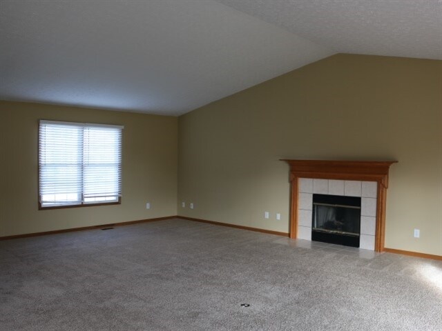 Photo - 1163 Tarragon Dr