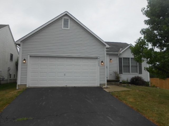 Building Photo - 2093 Brookbank Dr