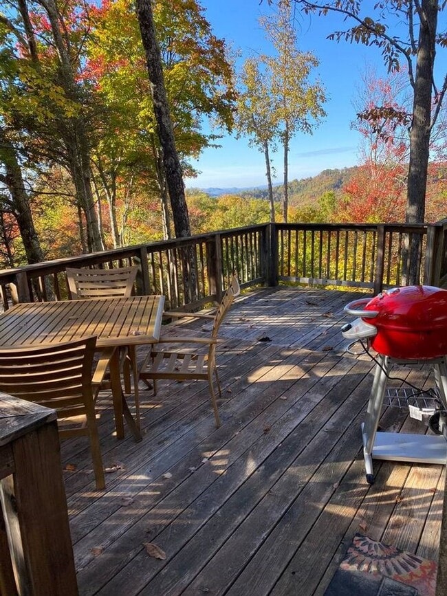 Photo - 390 Fall Creek Meadows Ln