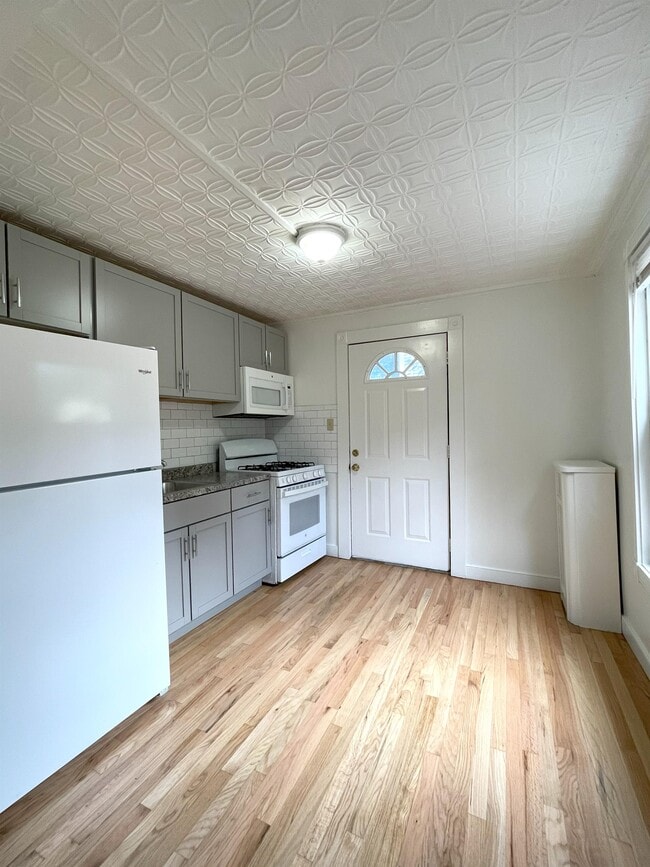 108 Brookside Ave