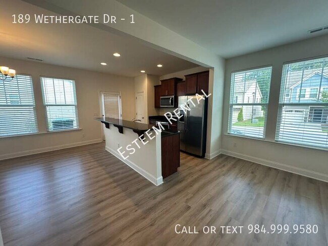Photo - 189 Wethergate Dr