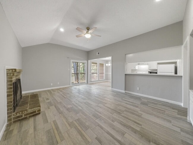 13607 Ravensway Dr Unit C