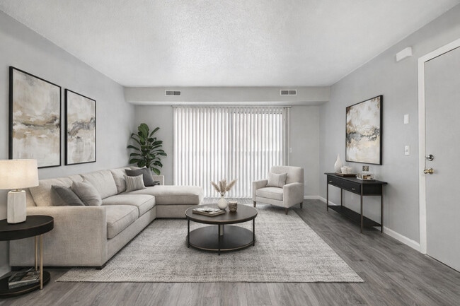 Villa Capri Apartments