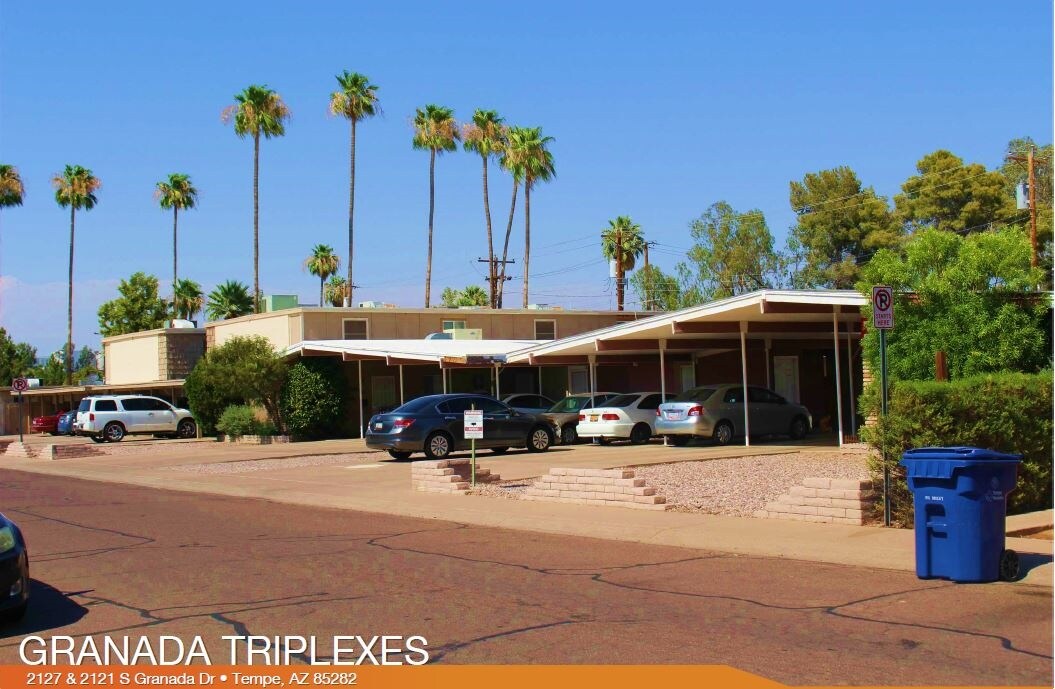 Photo - 2121-2127 S Granada Dr Apartments