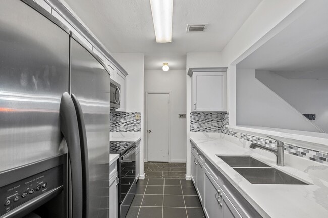 Photo - 3124 Holly Hall St Unit 3124