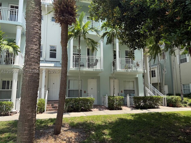 1335 SW 4th Ct Unit 1335