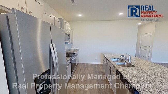 Photo - Beautiful 3 BD/2 BA Home in Riverside