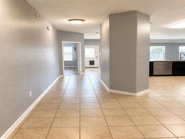 Photo - 1229 Walnut Cliff Ct