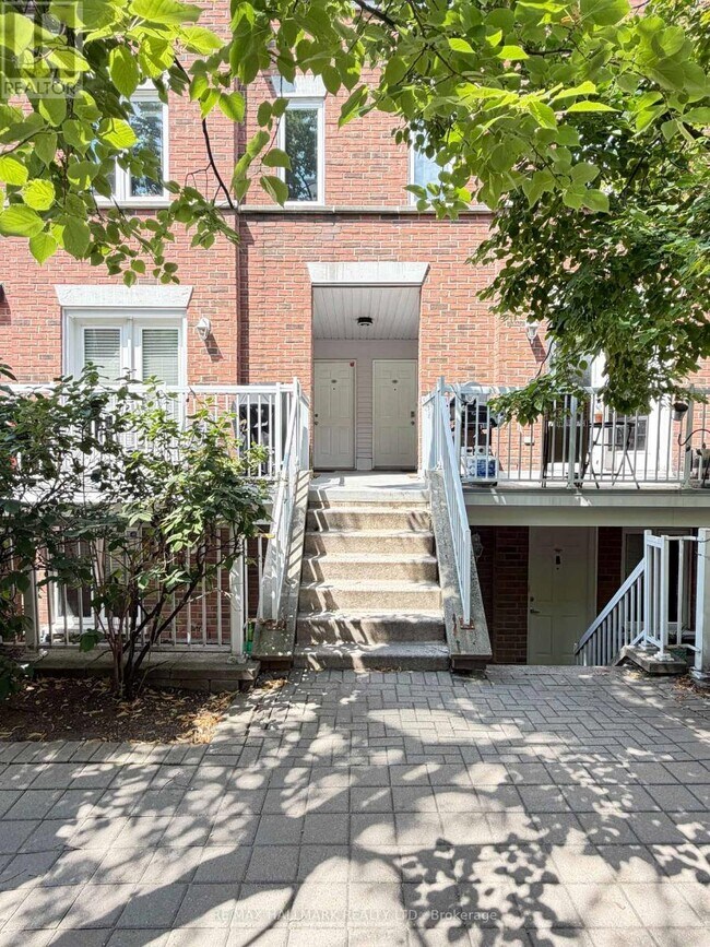 Photo - 12 Sudbury St