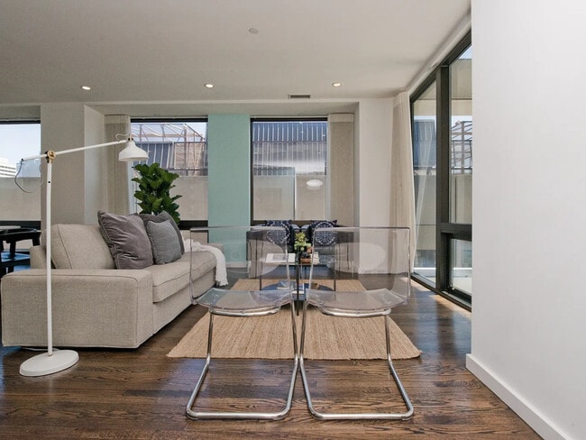 Photo - 611 Washington St Unidad 2206