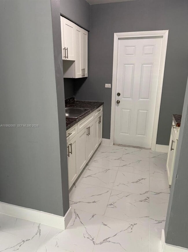 Photo - 16700 NE 22nd Ave Unit 3