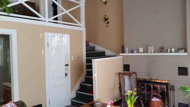 Photo - 49 Woodward Ave Unit 1