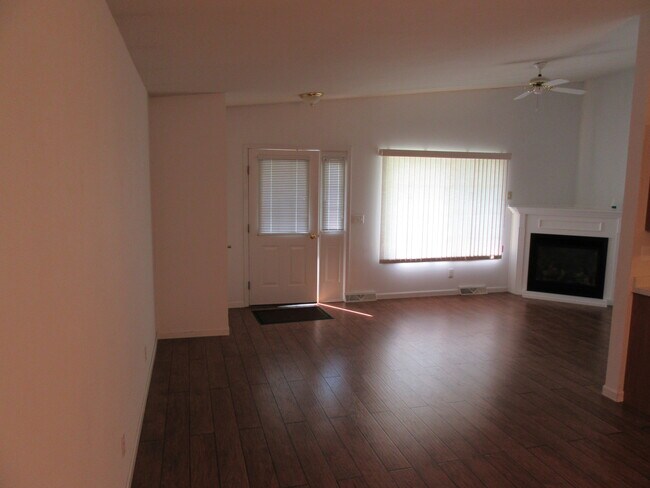 Photo - N1450 Spencer Lake Ct