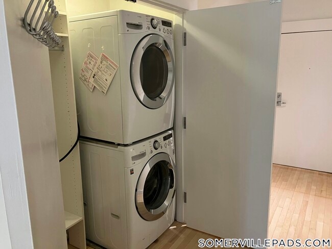 Photo - 400 Washington St Apartment Unit PH1