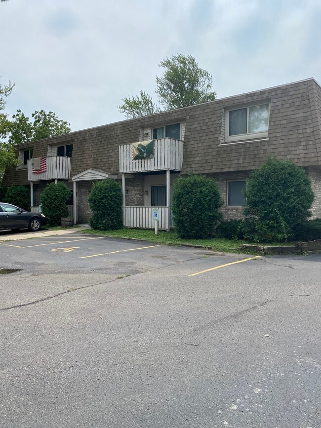 Photo - 720 W Walworth St