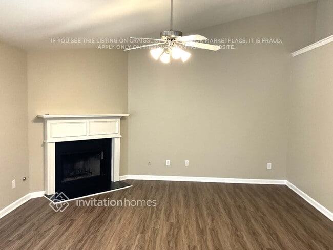 Photo - 930 Rock Elm Dr