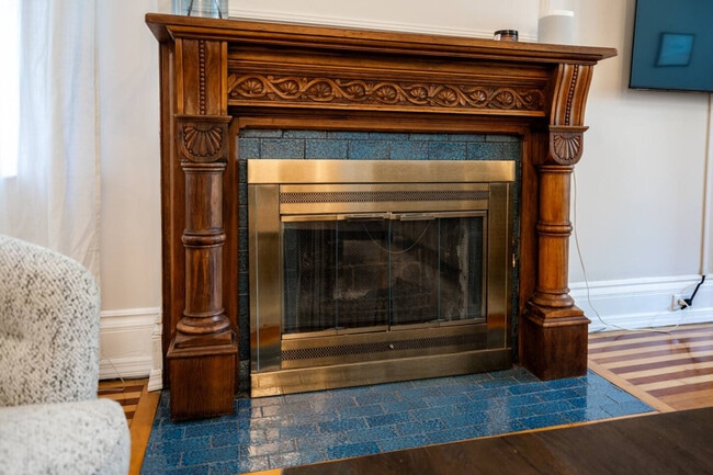 Photo - 351 Thrall St Unit ID1234536P