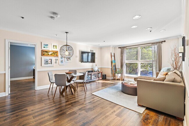 Photo - 70 ADAMS St Unit 2J