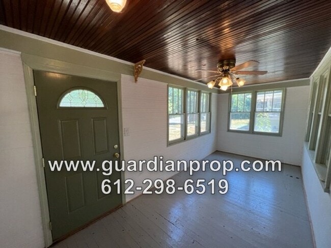 Photo - Merriam Park House Available Now, HW Floor...