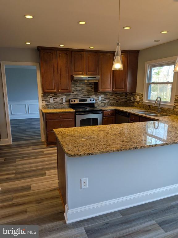 Photo - 1516 Coat Ridge Rd