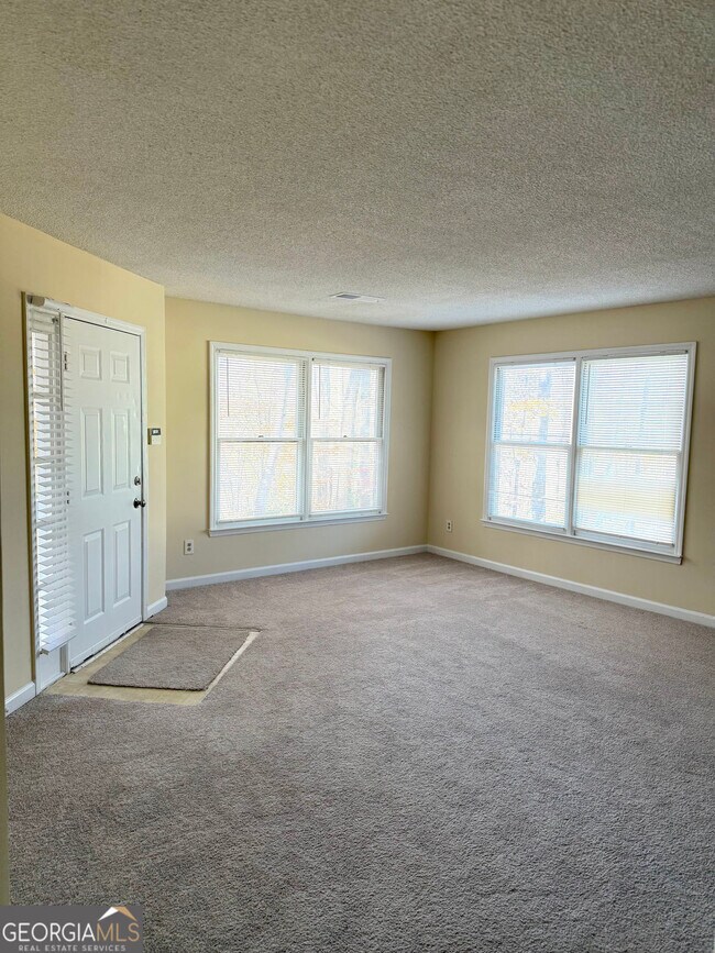 Photo - 1600 Oakpoint Dr SW Unit G