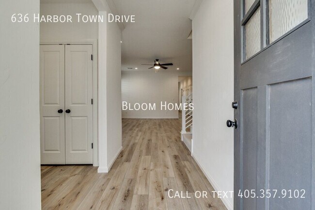 Photo - 636 Harbor Town Dr