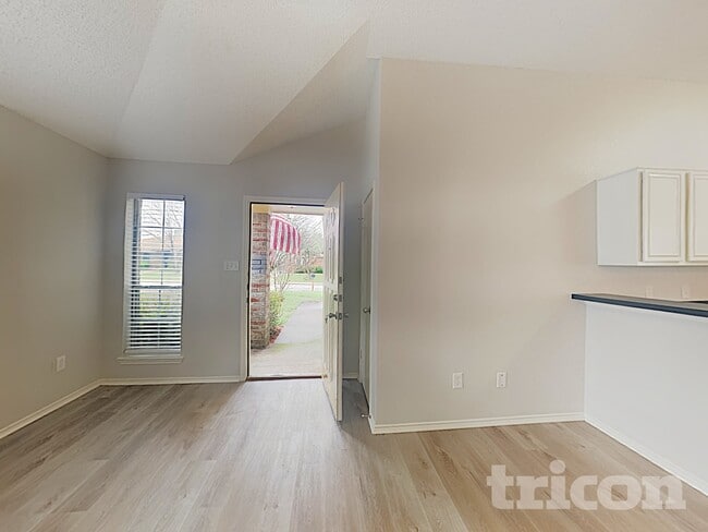 10612 Flamewood Dr