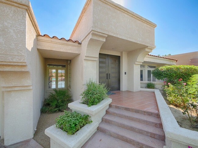 Building Photo - 48600 Shady View Dr Rental
