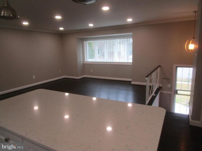 Photo - 1908 Fenwood Ave