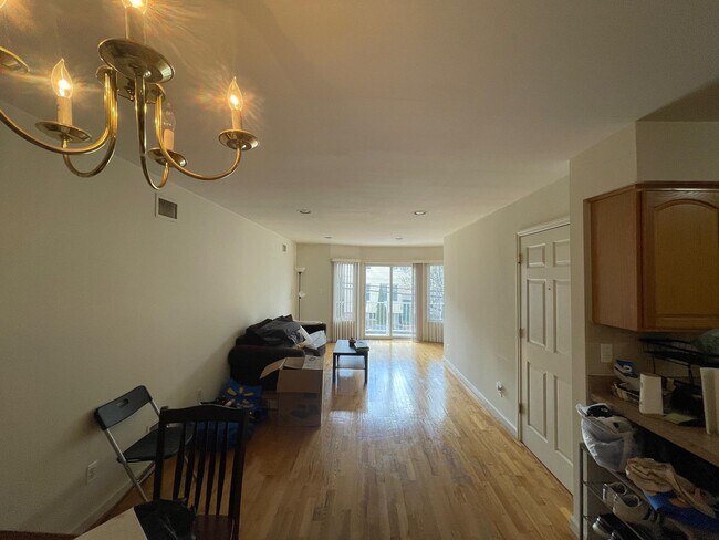 Photo - 22 Stagg St Unit 1