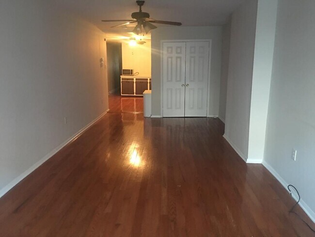Photo - 1608 S 2nd St Apartments Unit Peaceful and Quiet