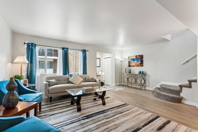 Photo - 750 E Three Fountains Dr