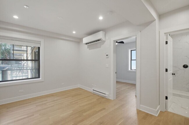 Photo - 2237 N Bissell St Unit 2241-GW