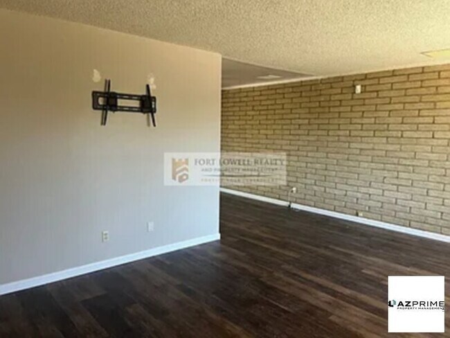 Photo - Single Family Residence