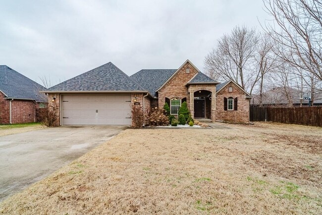 Photo - 602 SW Barn Valley Rd