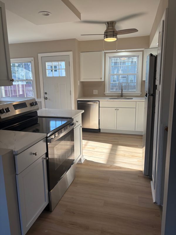 Photo - 8 Lynch Farm Dr