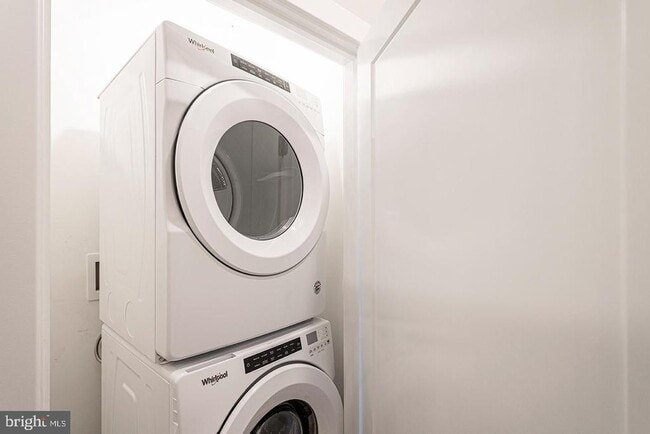 Photo - 1946 N 6th St Unit 2