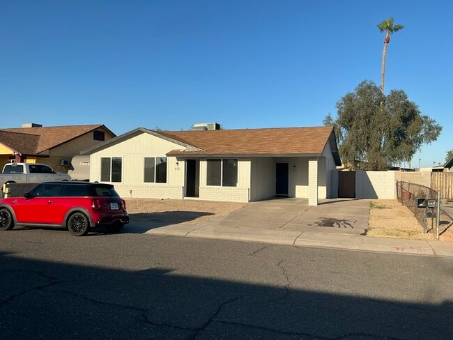 Photo - 513 N 69th Ave House