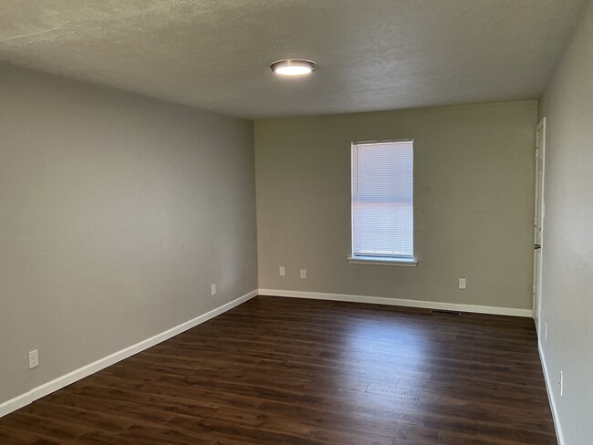 257 Tinker Hill Cv Unit B
