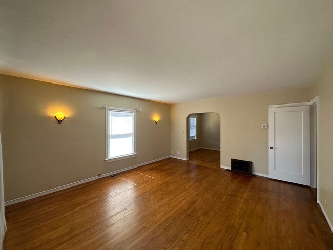 Photo - 226 W H St Unit 226 W. H St.