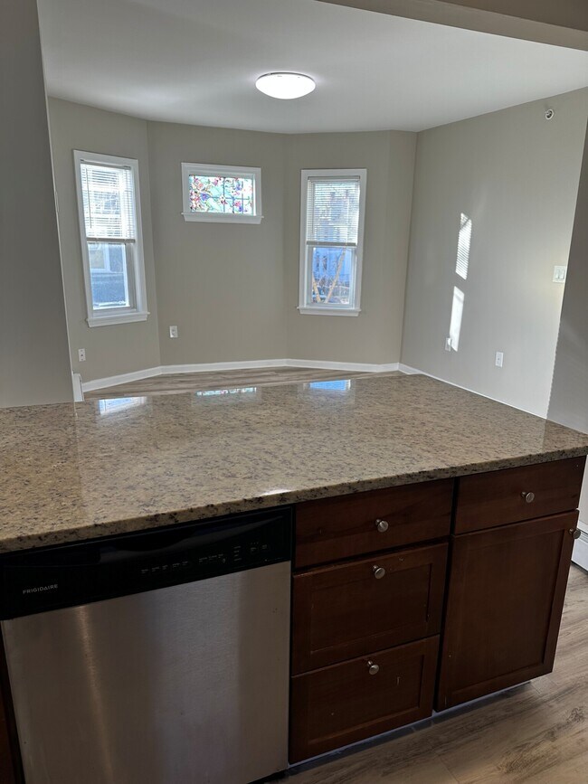 Photo - 91 Homes Ave Unit 2