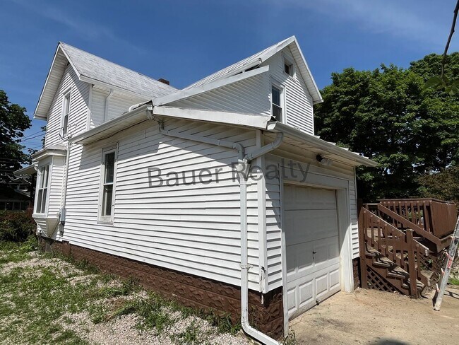 Photo - South Central Local Schools