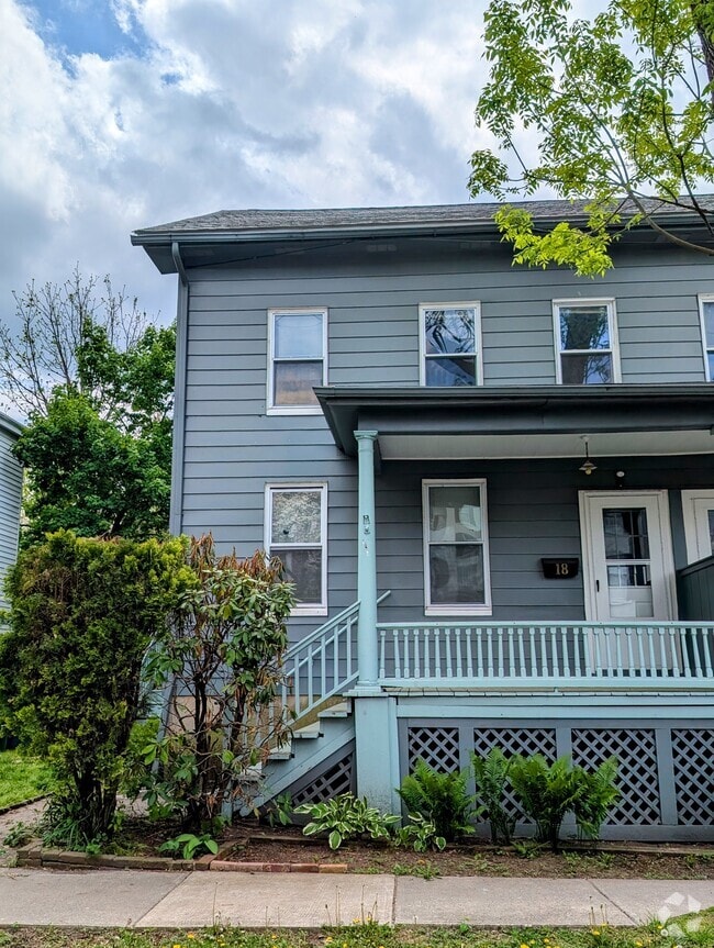 Building Photo - 18 4th St Unit 18 Rental