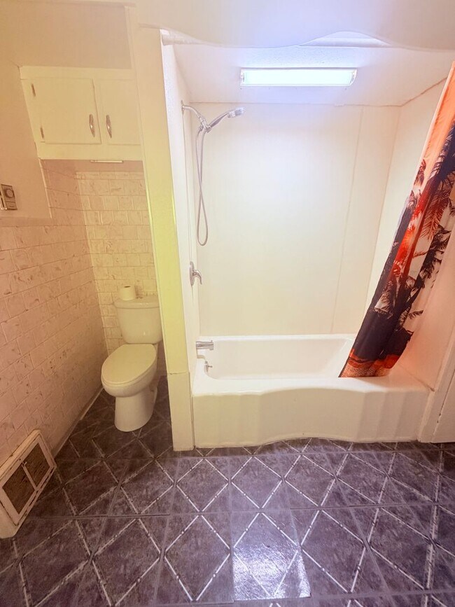 Photo - 2 bed 2 bath house